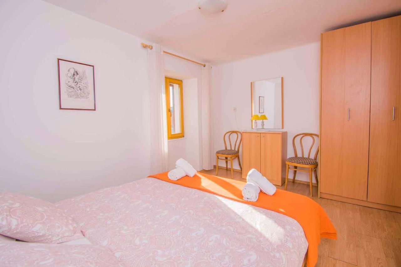 Apartment Dobrinj 1 Eksteriør bilde