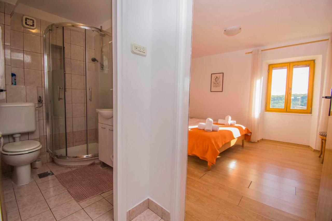 Apartment Dobrinj 1 Eksteriør bilde