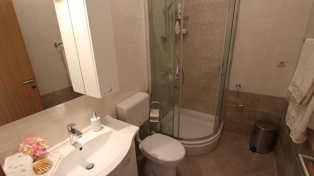 Apartment Dobrinj 1 Rom bilde