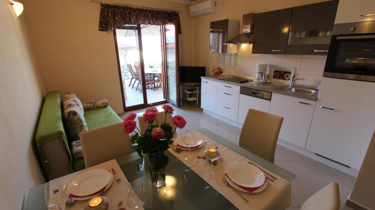 Apartment Dobrinj 1 Eksteriør bilde
